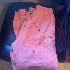 womens nike red sweatpants